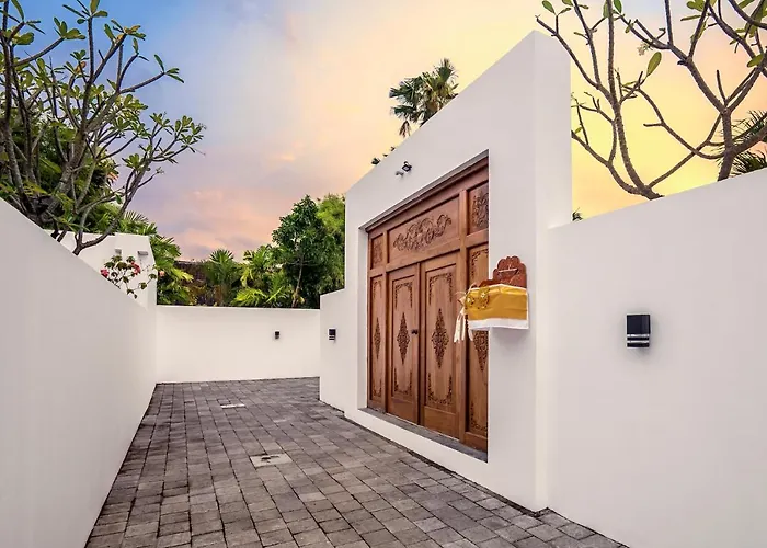 Cyma By Alfred In Bali فيلة